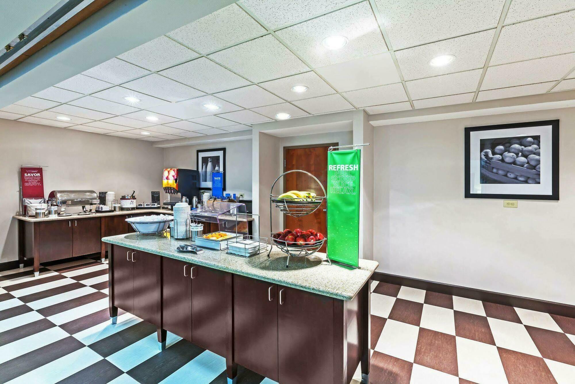 Hampton Inn & Suites Houston-Westchase Eksteriør bilde